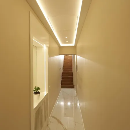 Live In Apartment